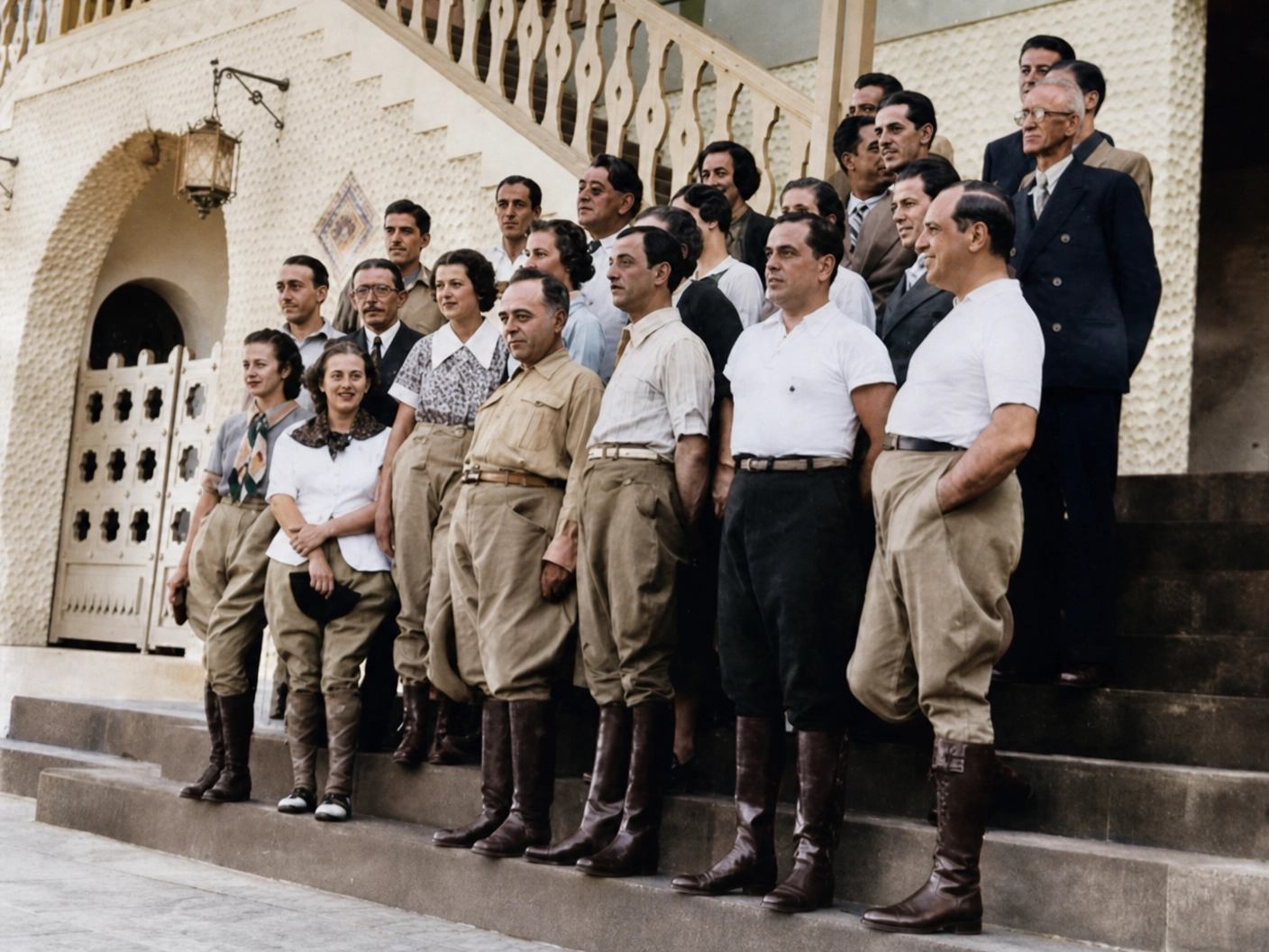 Getúlio Vargas na visita à Fazenda São Mateus de João de Rezende Tostes - 1935 (colorizado)